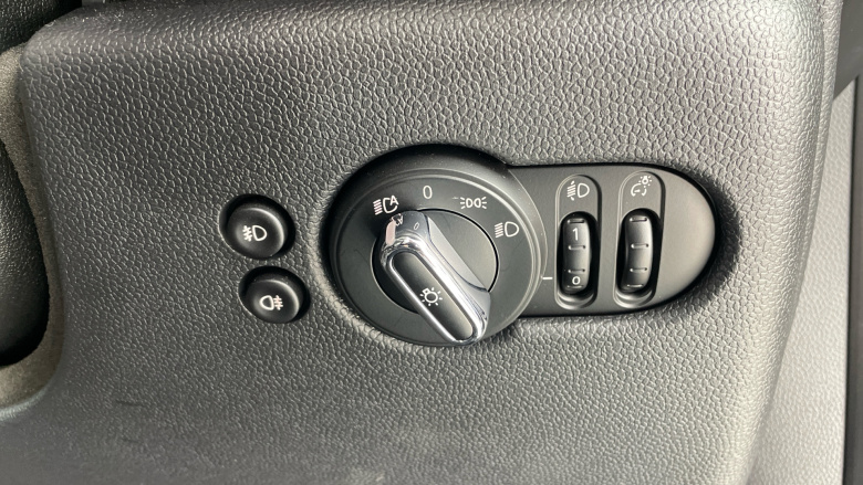 MINI Hatchback 1.5 One Classic II 3dr Petrol Hatchback